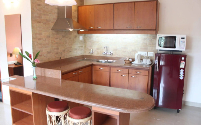 Casa Amarilla