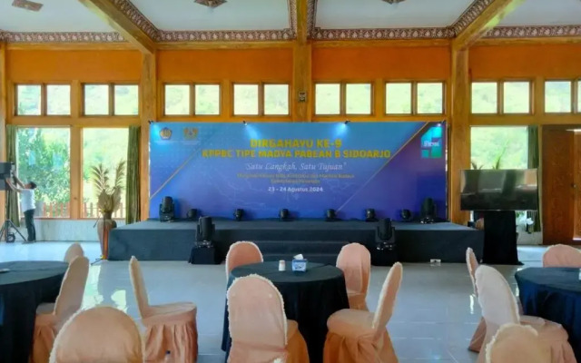 Nadia Hotel
