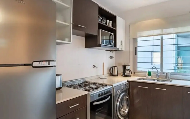 September Vibes Specious 2BR in Buenos Aires
