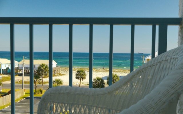 Gulf Shores Surf & Racquet Club 514a 1 Bedroom Condo by RedAwning