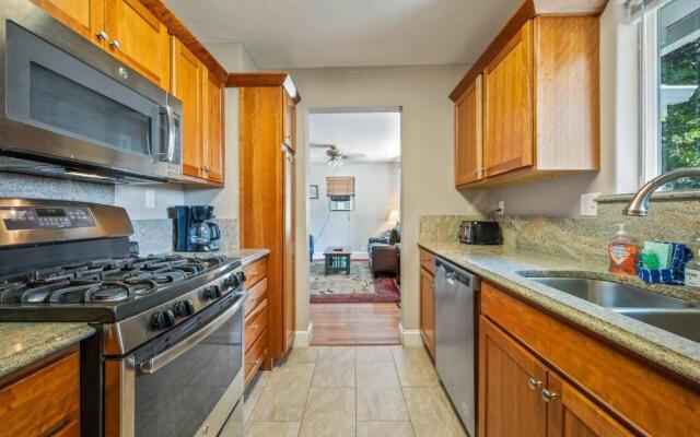 1303 E Pennsylvania Ave