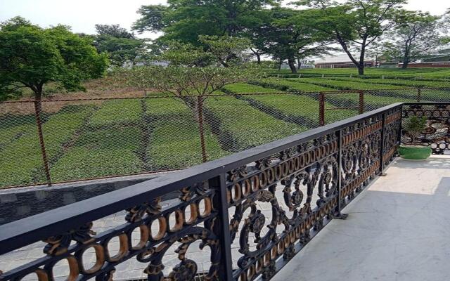 Matoshree Club and Resort