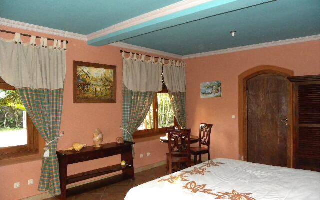 Saudara Home
