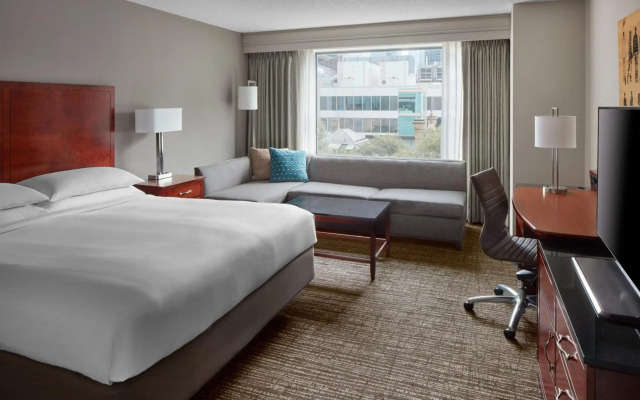 Marriott Downtown at CF Toronto Eaton Centre