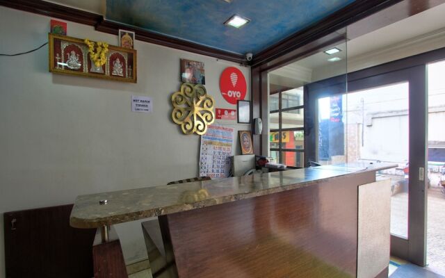OYO 8736 Hotel Pratham International