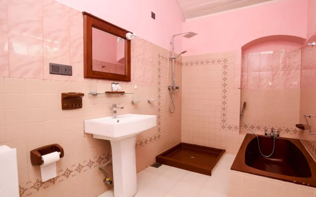 OYO 327 Man Mountain Villa