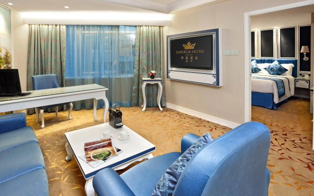 Hotel Emperor - Macau