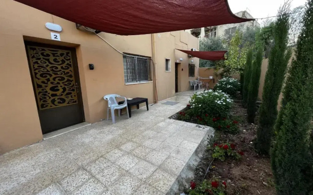 GMT Residence