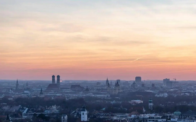 Four Points by Sheraton Munich Arabellapark