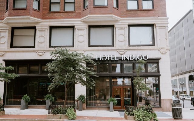 Hotel Indigo St. Louis - Downtown, an IHG Hotel