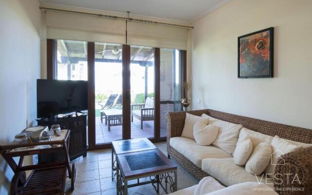 Galini Villa, 3 bdrms, sea views & private garden