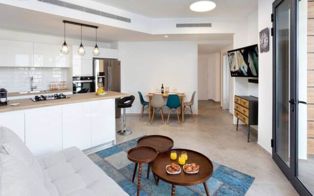 Cozy 2BR in Bezalel by HolyGuest