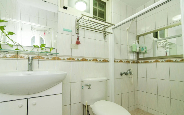 Phoenix Walkway Homestay