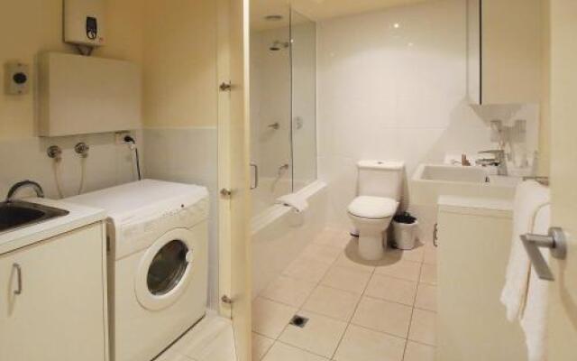 Apartments @ 23 Lonsdale