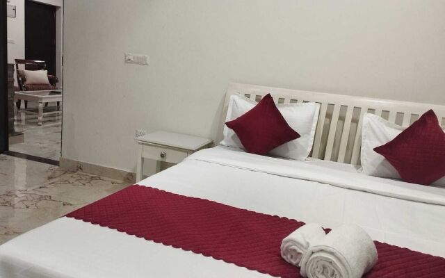 Luxsugero Penthouse Kaichidham