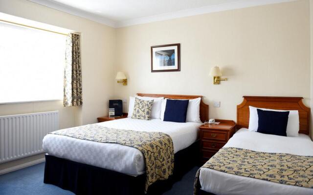 Riviera Hotel & Holiday Apartments