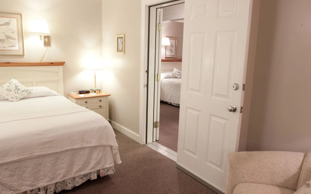 Mount Battie Inn