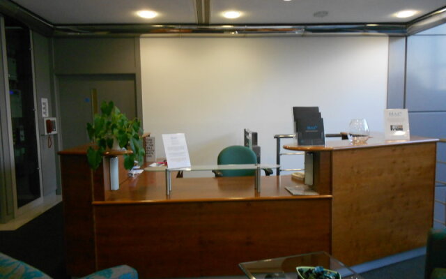 Parallel House Serviced Apartments Slough Windsor