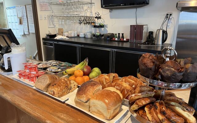 Auberge Du Grand Lac