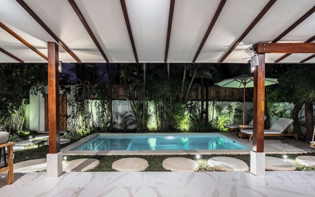 Ubud Blue Wave Villa Luxury 3 BR & Private Pool