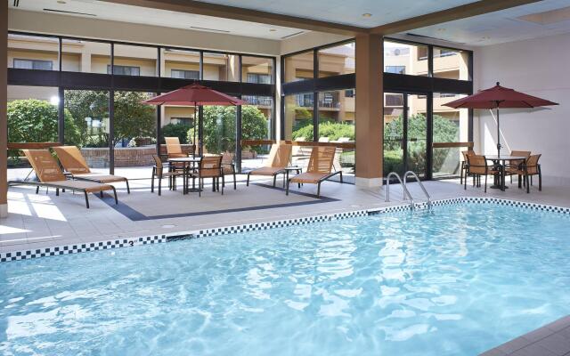 Courtyard by Marriott Chicago Oakbrook Terrace