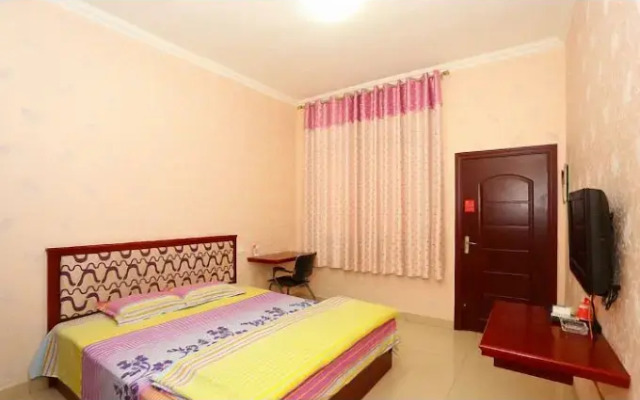 Guanghan Sunshine Hostel