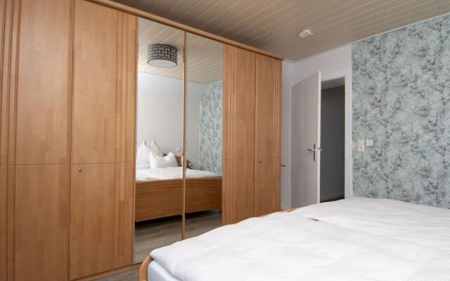 Elas Place Modern Retreat