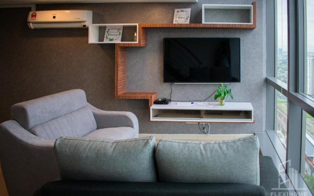 NETFLIX-Pinnacle PJ, Fantastic City View, 1-6 Guests Designed Duplex Home by Flexihome-MY – Guest Rooms – Petaling Jaya