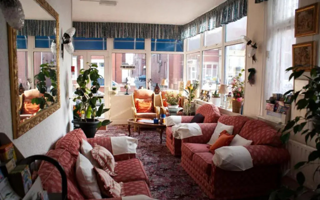 Highfield Hotel
