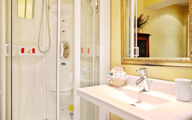 Tornabuoni La Petite Suite