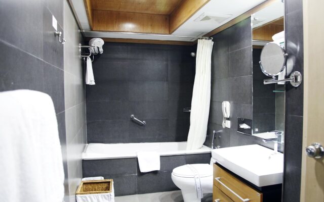Platinum Suites