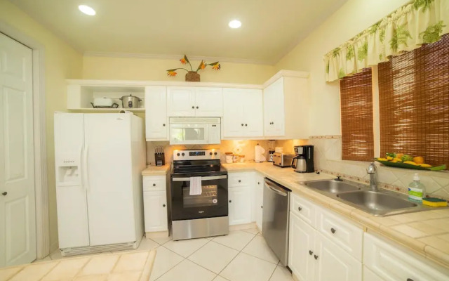 Colina 5D - 3 bdr 2 Bath Family