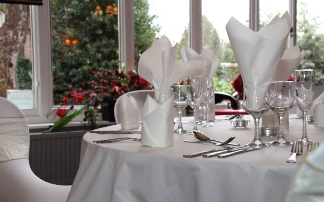 Beechwood Close Hotel