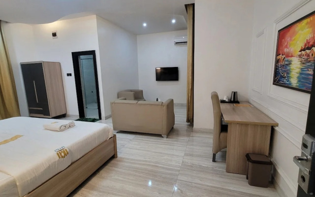 The Charis Hotel and Suites