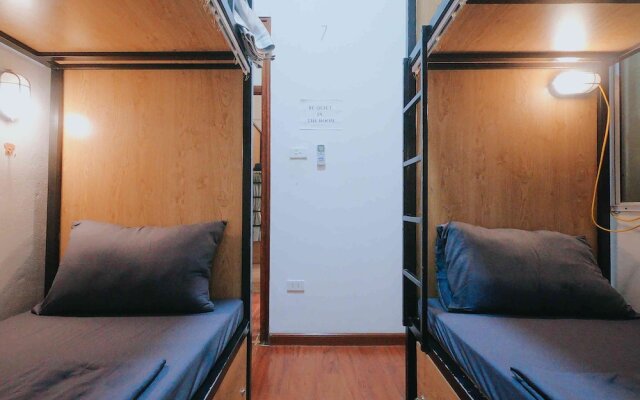 Le Plateau Hostel