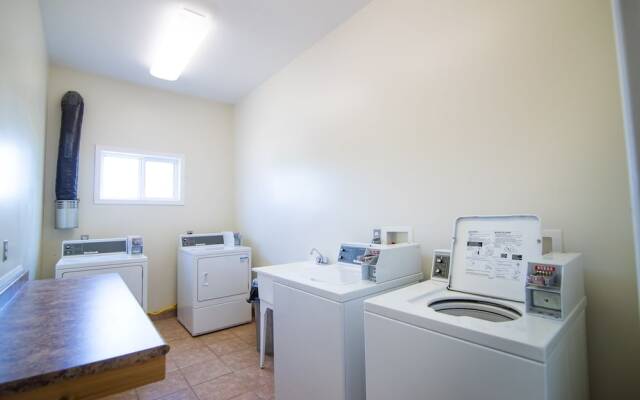 Wild Goose Motel and Campground