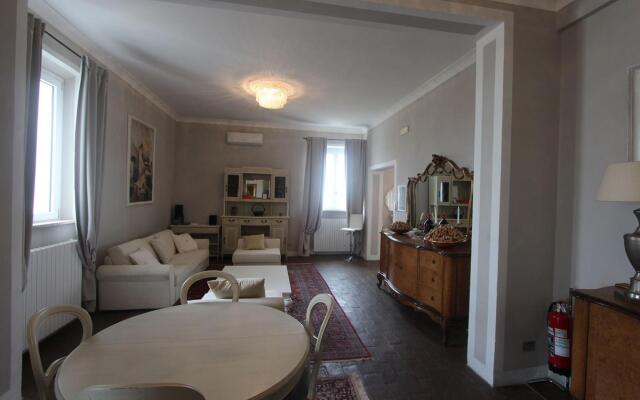 Exclusive Luxurious Villa Unique Location Near Certaldo-villa DEL Sole