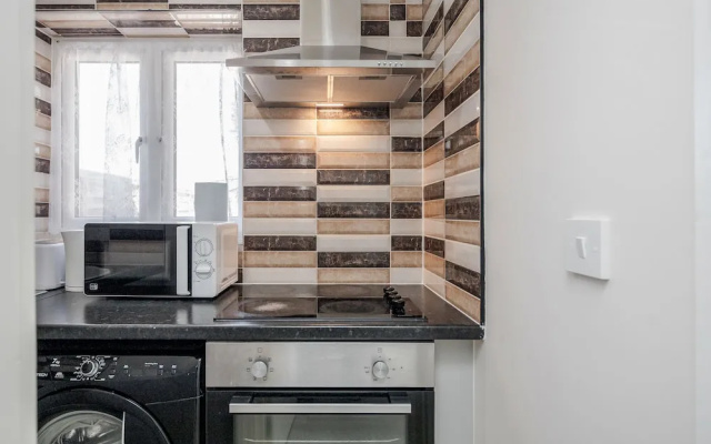 Remarkable 1-bed Studio in Dagenham