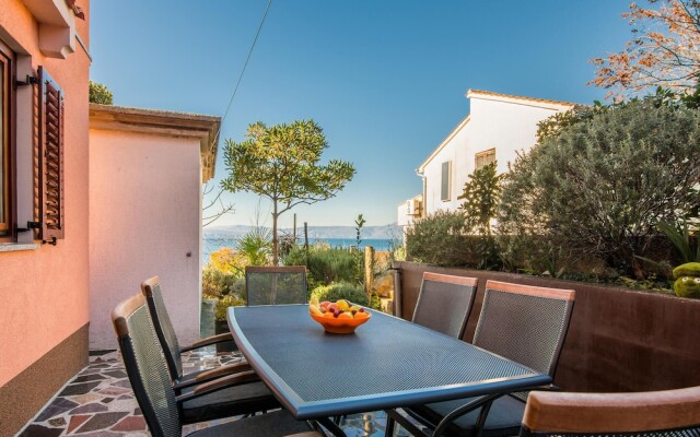 Stunning Apartment in Njivice With Wifi and 2 Bedrooms