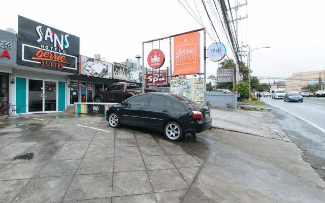 Sans Hotel at Berrie Suites Tagaytay