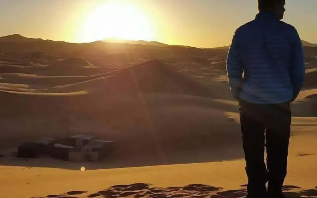Overnight Camp Merzouga & Camel Tours
