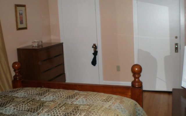 Spanish Bay Inn, CANADA