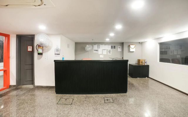 OYO Townhouse 381 Dilshad Garden