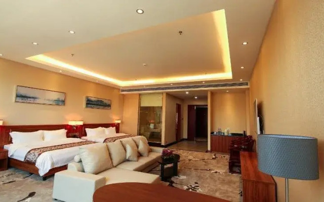 Irvine Holiday Hotel