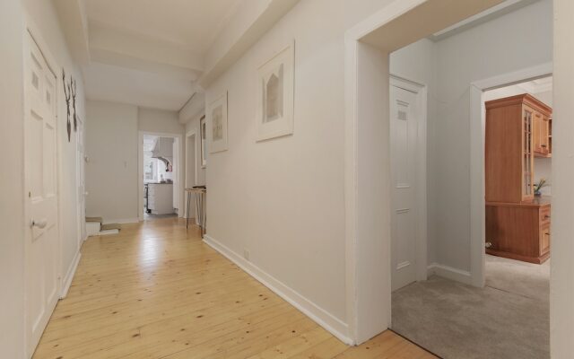 Classic Main Door Entry 2-bedroom New Town Apartment with Garden