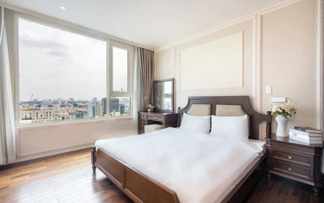 Luxury Condotel Luminous Leman