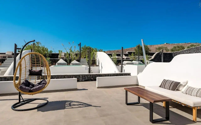 Santa Irina Sunny Loft Suites