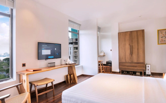 Sky Gem Central Hotel