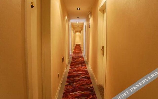 Отель Terui West Lake Hotel