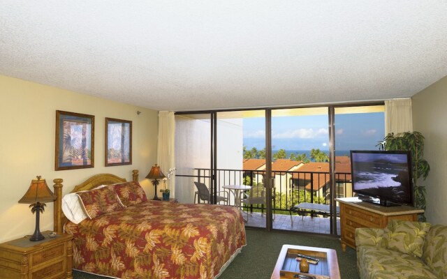Kaanapali Shores Studio 742 Studio Bedroom Condo by RedAwning